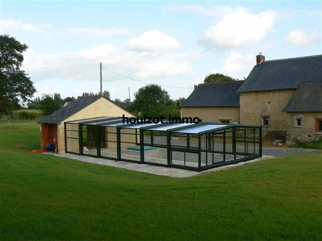 Maison - 233 m² - 6 pièces