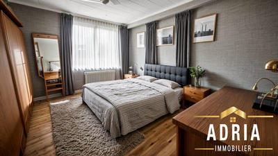 Maison - 95 m² - 5 pièces