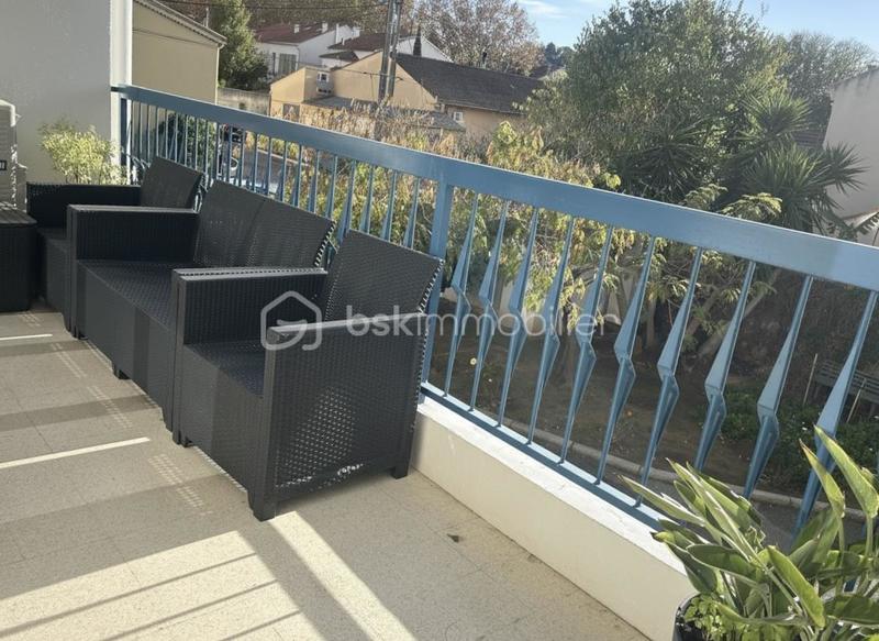 Appartement - 83 m² - 3 pièces