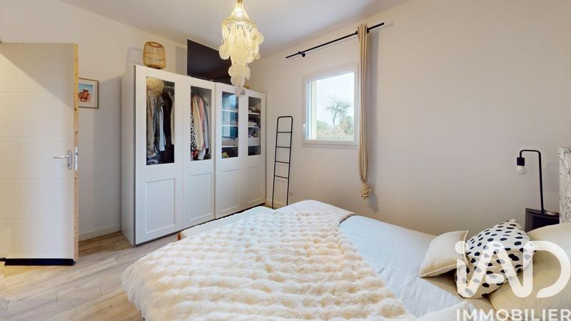 Maison - 99 m² - 4 pièces