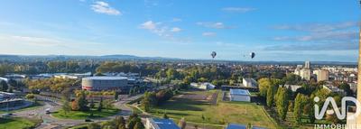 Appartement - 77 m² - 5 pièces