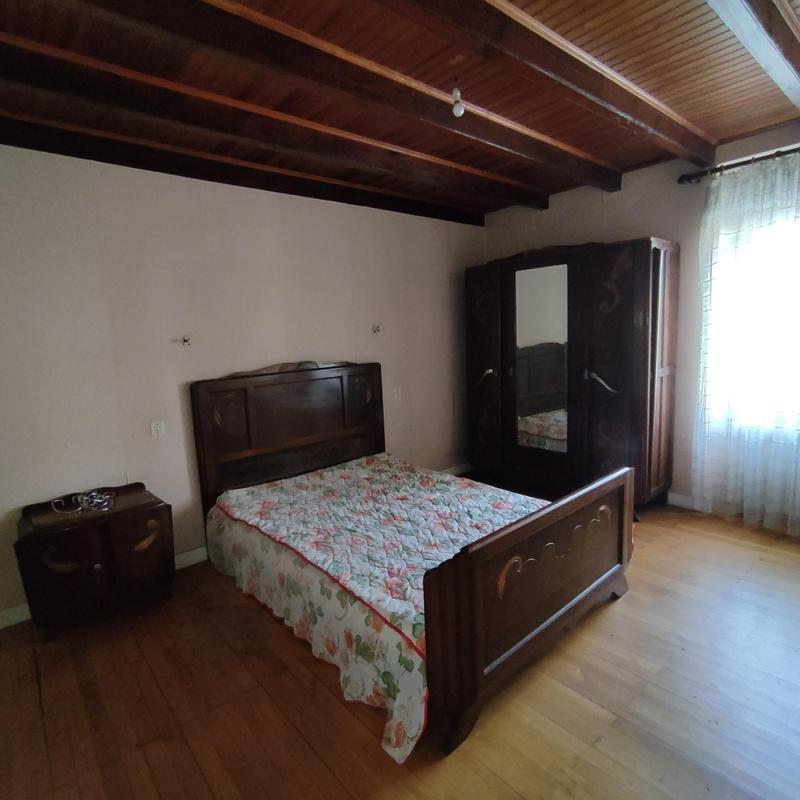 Maison - 160 m² - 7 pièces