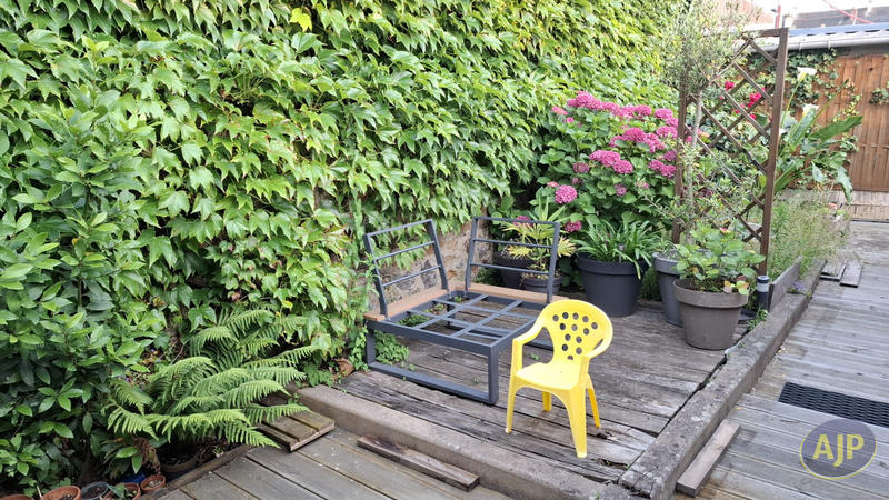 Maison - 90 m² - 4 pièces