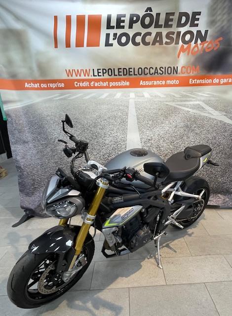 Triumph Speed Triple Rs 1200