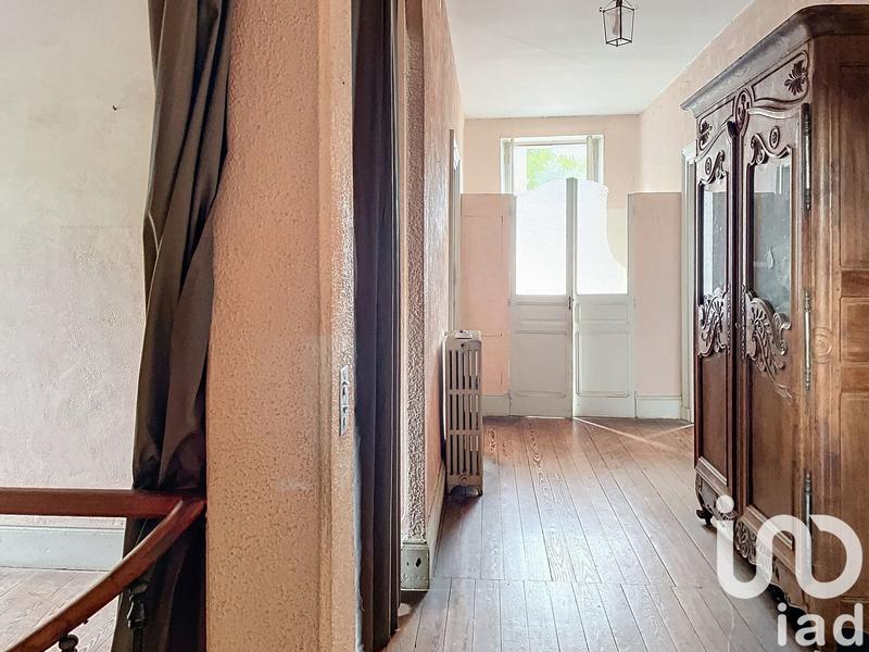 Maison de village - 240 m² - 17 pièces