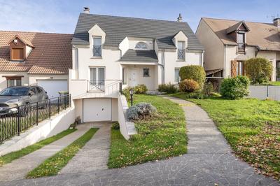 Maison - 184 m² - 6 pièces