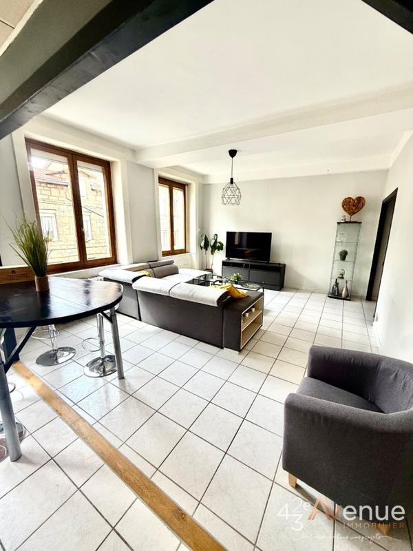 Appartement - 71 m² - 2 pièces