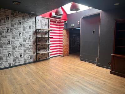 Local commercial - 83 m²