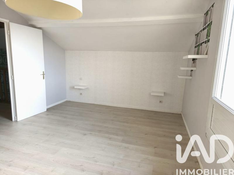 Maison - 102 m² - 4 pièces