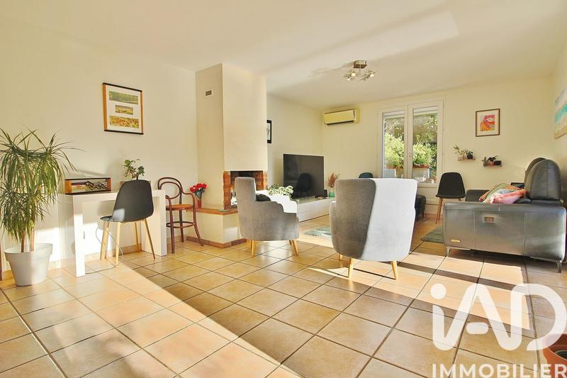 Maison - 104 m² - 6 pièces