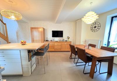 Maison de ville - 95 m² - 4 pièces