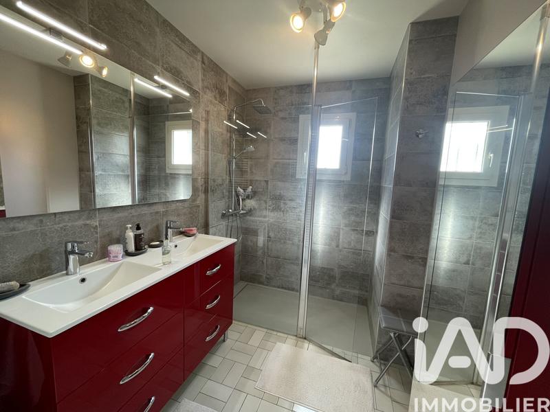 Maison - 158 m² - 7 pièces