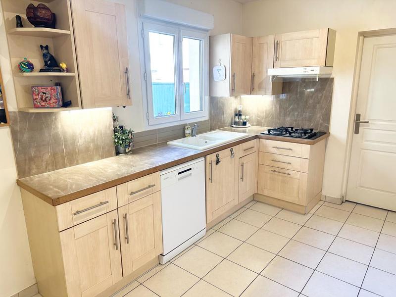 Maison - 151 m² - 5 pièces