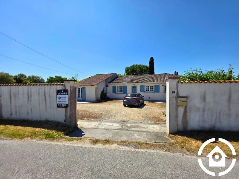 Maison - 179 m² - 8 pièces