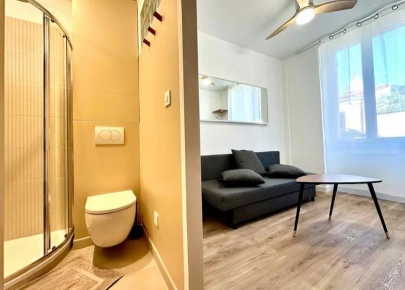 Studio - 12 m² - 1 pièce