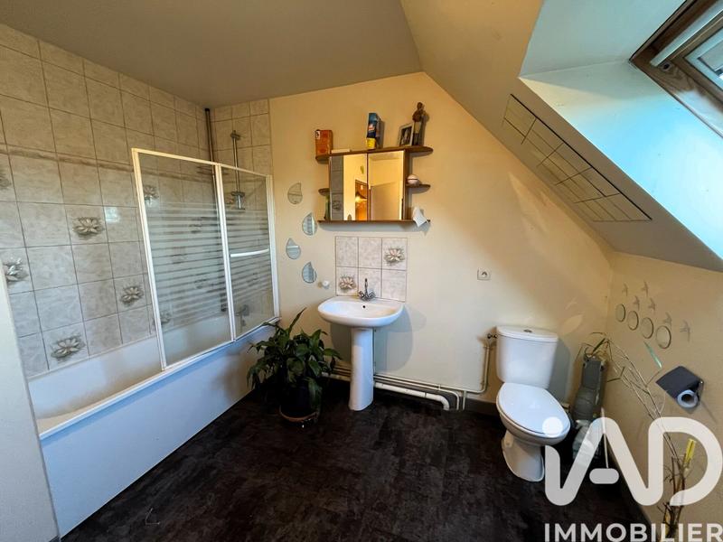 Maison - 99 m² - 4 pièces