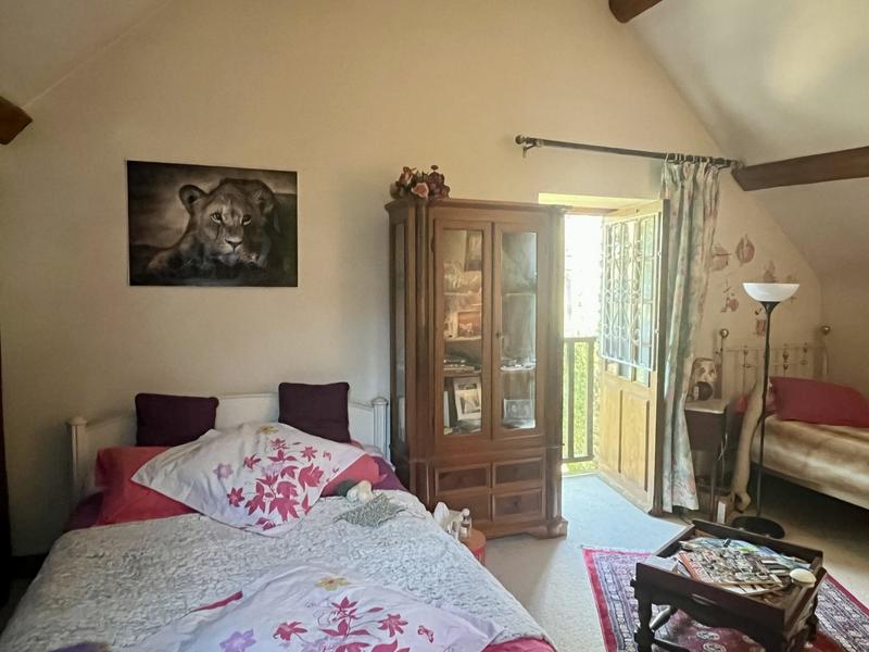 Maison - 180 m² - 6 pièces