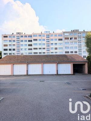 Parking - 14 m²