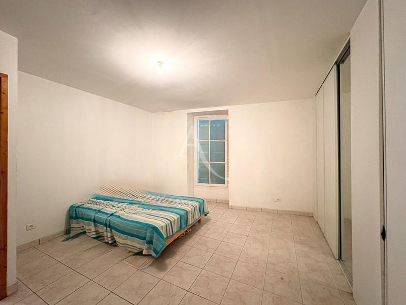 Maison - 142 m² - 5 pièces