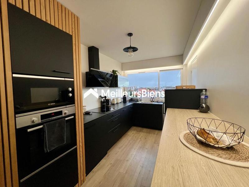 Appartement - 84 m² - 5 pièces