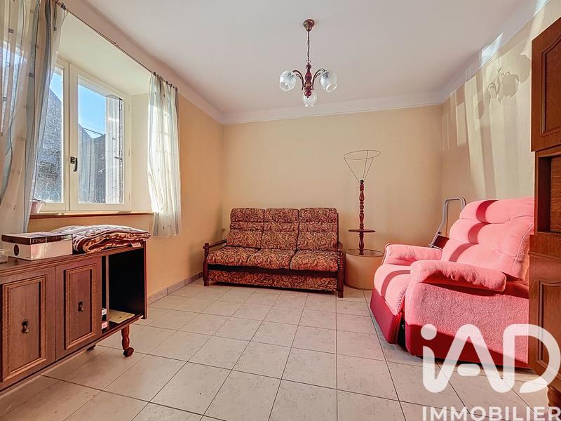 Maison - 97 m² - 5 pièces