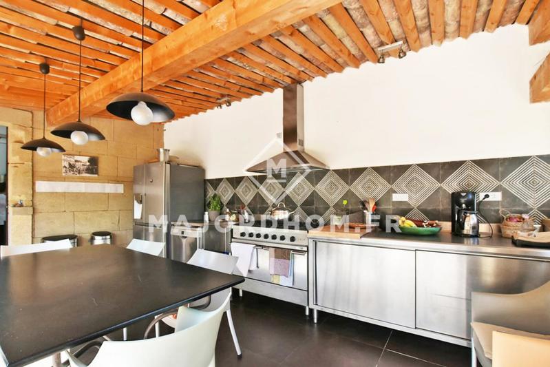 Maison - 215 m² - 7 pièces