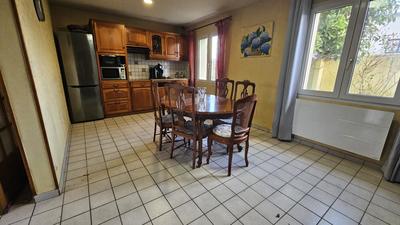 Maison de ville - 80 m² - 4 pièces