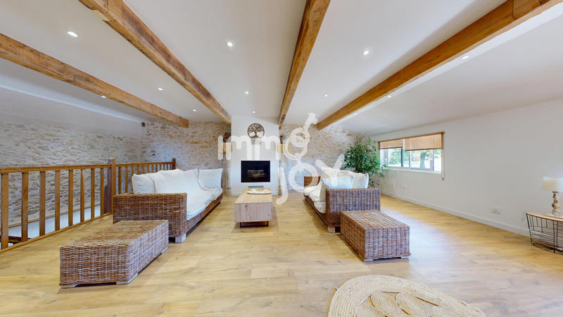 Maison - 175 m² - 5 pièces