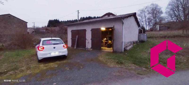 Maison - 96 m² - 5 pièces