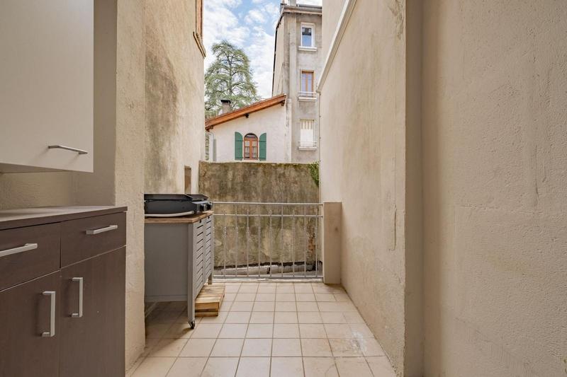 Appartement - 86 m² - 3 pièces