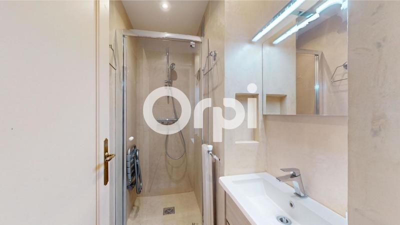 Appartement - 107 m² - 4 pièces