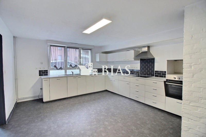 Maison - 145 m² - 7 pièces