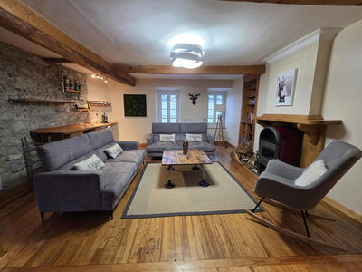 Maison ancienne - 280 m² - 10 pièces