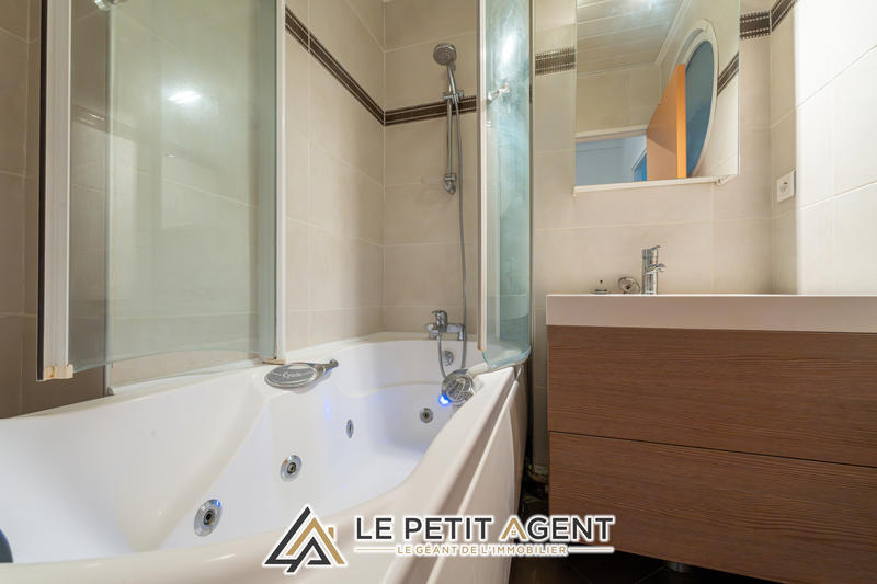 Appartement - 68 m² - 4 pièces
