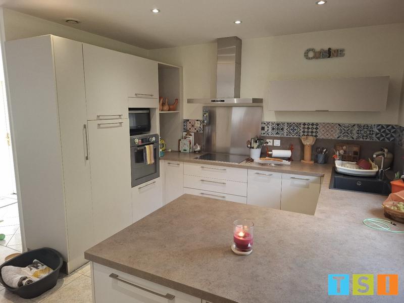 Maison - 135 m² - 6 pièces