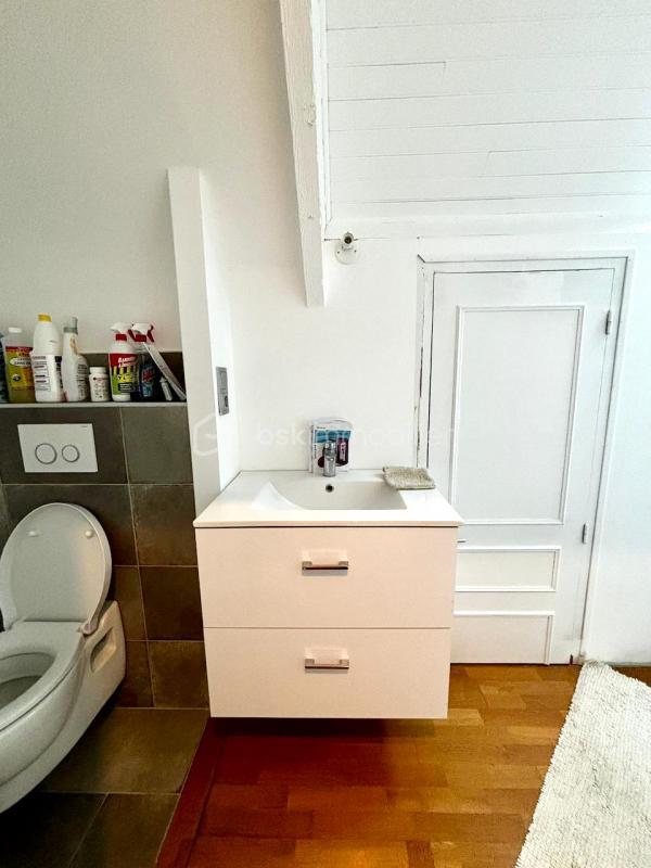 Pavillon - 130 m² - 7 pièces