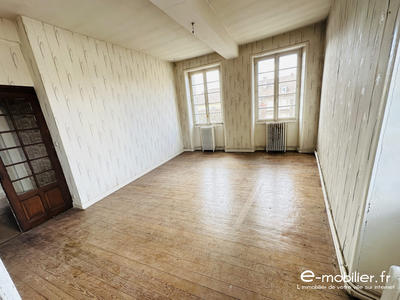 Appartement - 115 m² - 5 pièces