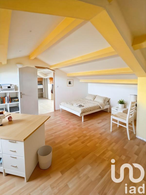 Duplex - 118 m² - 5 pièces