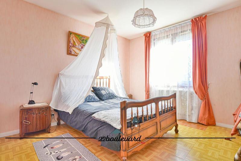 Maison - 96 m² - 4 pièces