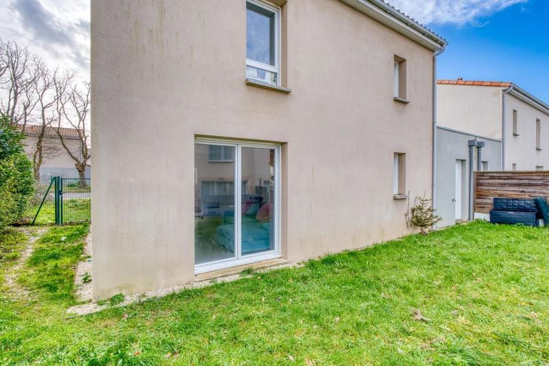 Maison - 88 m² - 4 pièces