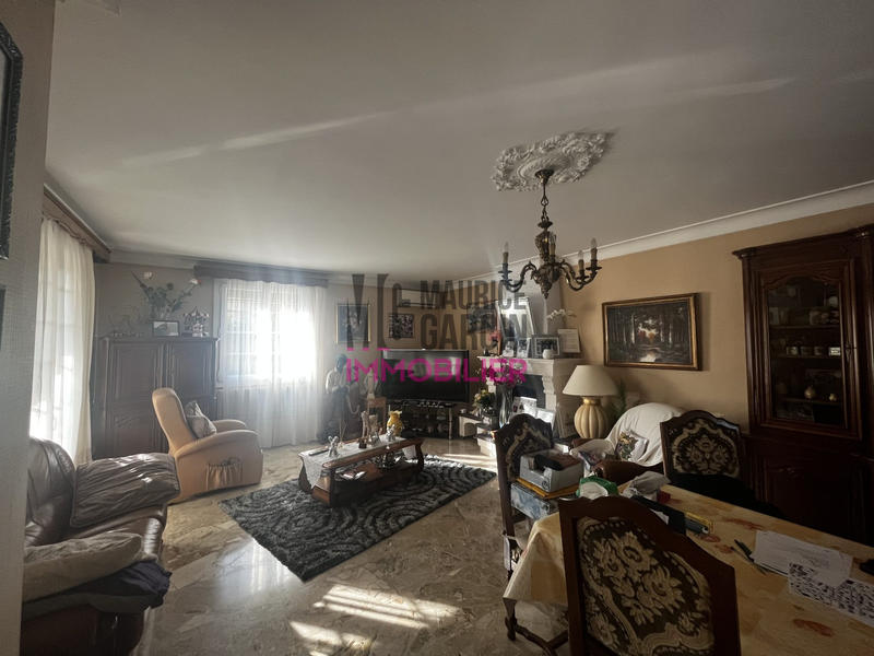 Maison traditionnelle - 150 m² - 4 pièces