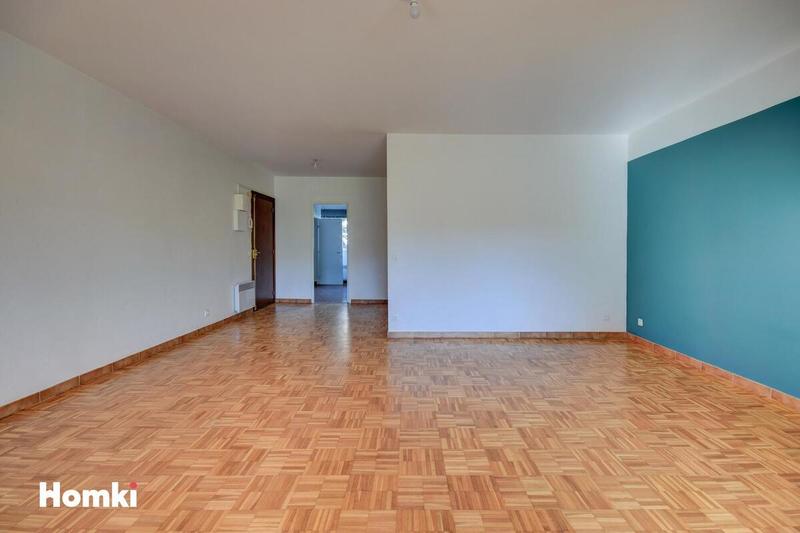 Appartement - 99 m² - 4 pièces