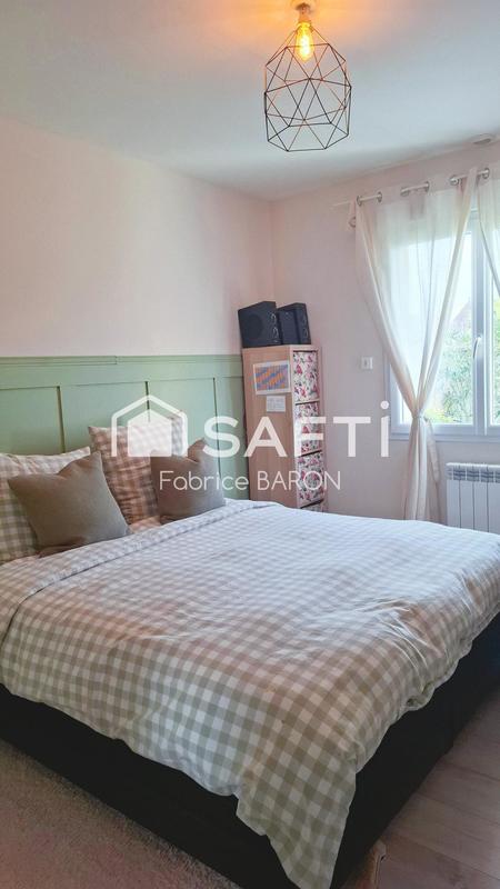 Maison - 140 m² - 6 pièces