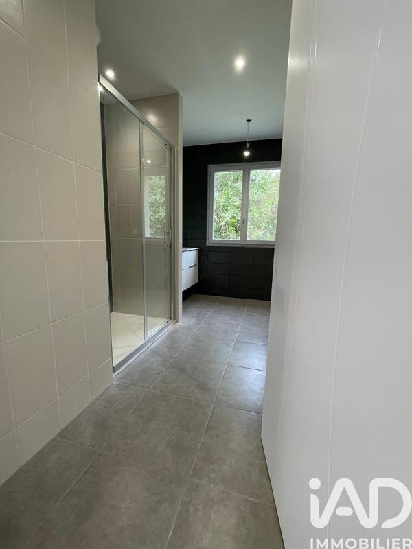 Maison - 99 m² - 4 pièces