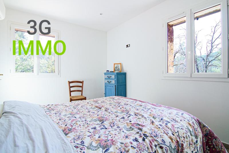 Villa - 178 m² - 9 pièces