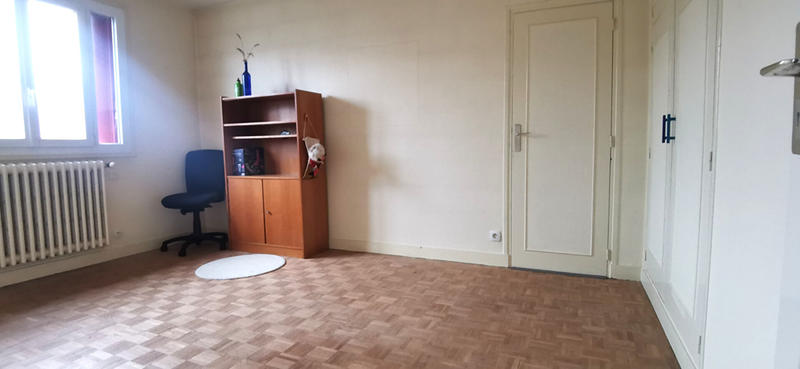 Maison - 143 m² - 8 pièces