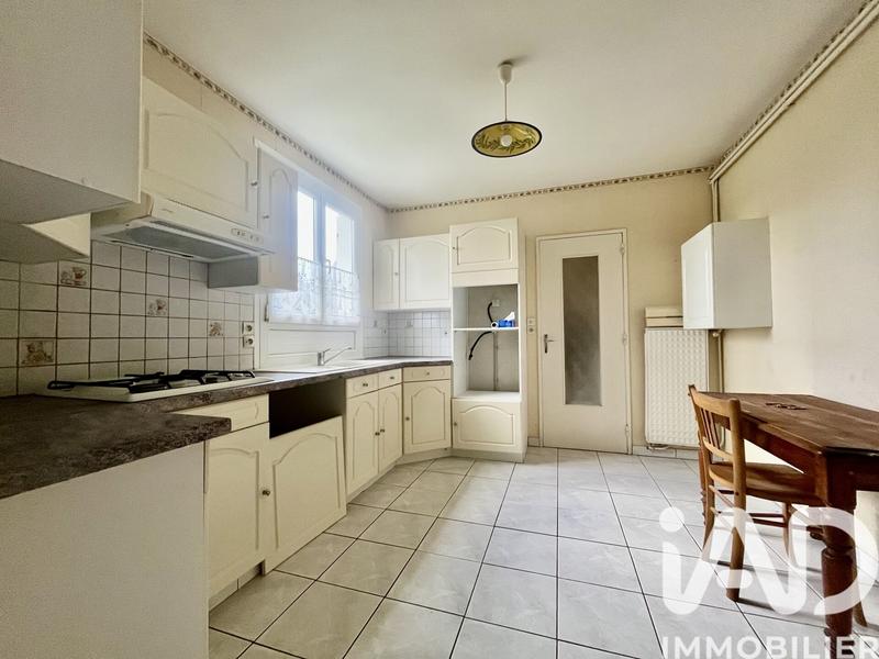 Maison - 91 m² - 5 pièces