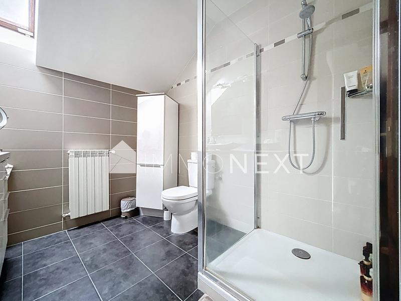 Maison contemporaine - 130 m² - 6 pièces