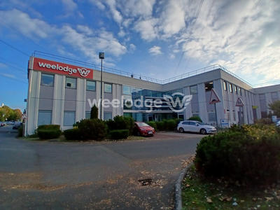 Bureau - 200 m² - 9 pièces