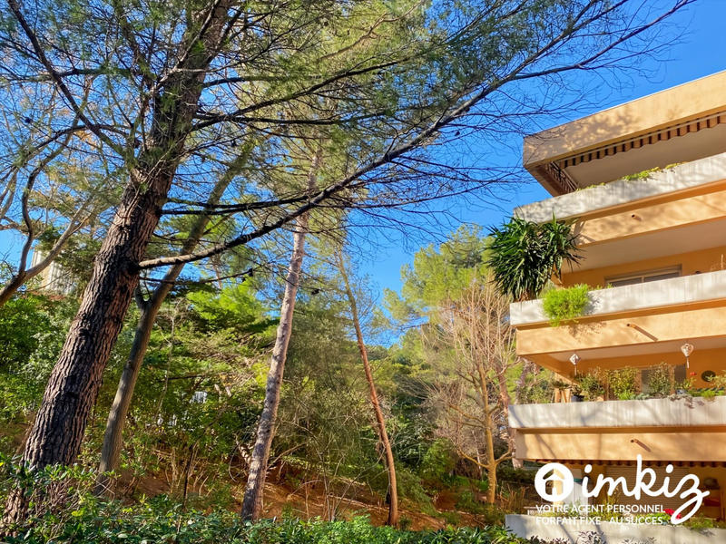 Appartement - 86 m² - 4 pièces